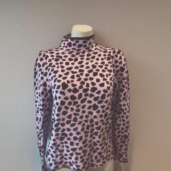 Ann Taylor Leopard Print Sweater - Picture 1 of 5